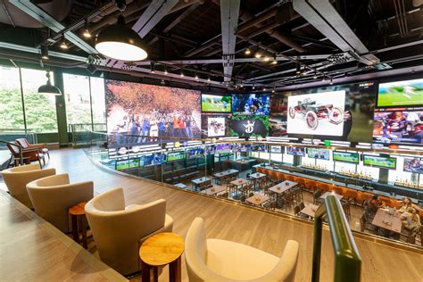 draftkings sports bar chicago|Inside DraftKings Dazzling New Sports Bar at Wrigley .